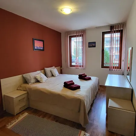 Apartament Gri's Place